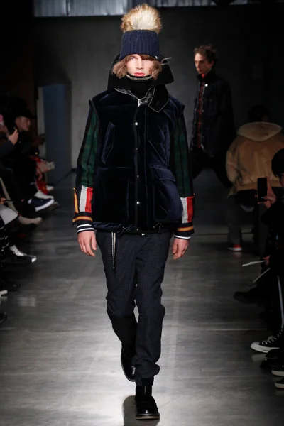 Look 37